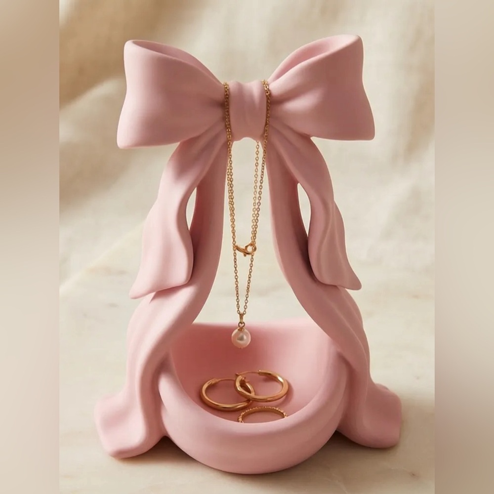 3D Printed Chic Bow Jewelry Holder - Picture 1 of 3